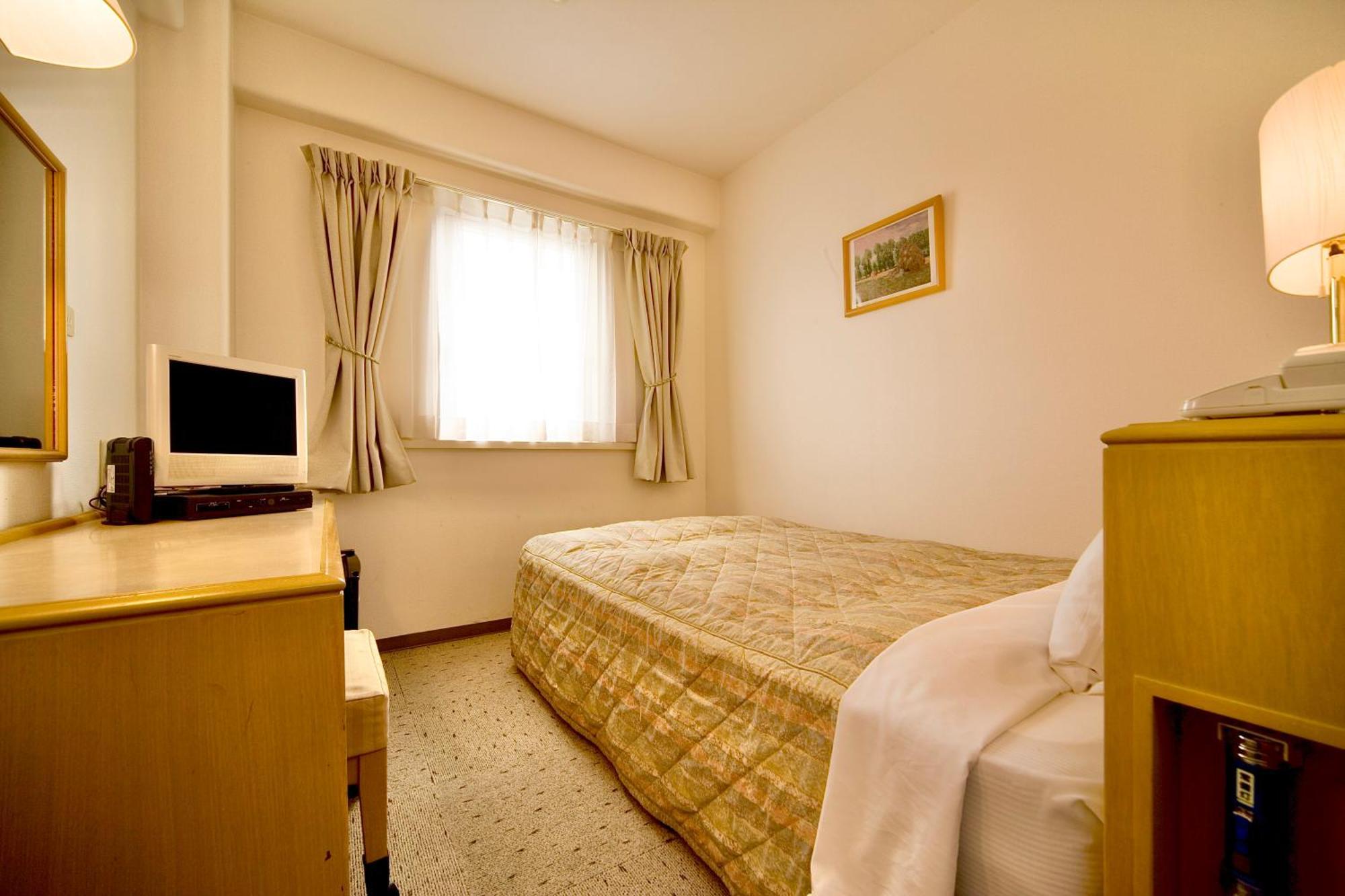 Kurashiki Ekimae Universal Hotel Zewnętrze zdjęcie