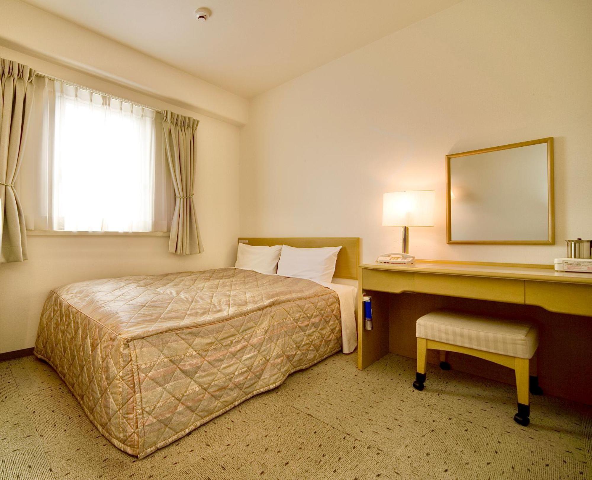 Kurashiki Ekimae Universal Hotel Zewnętrze zdjęcie